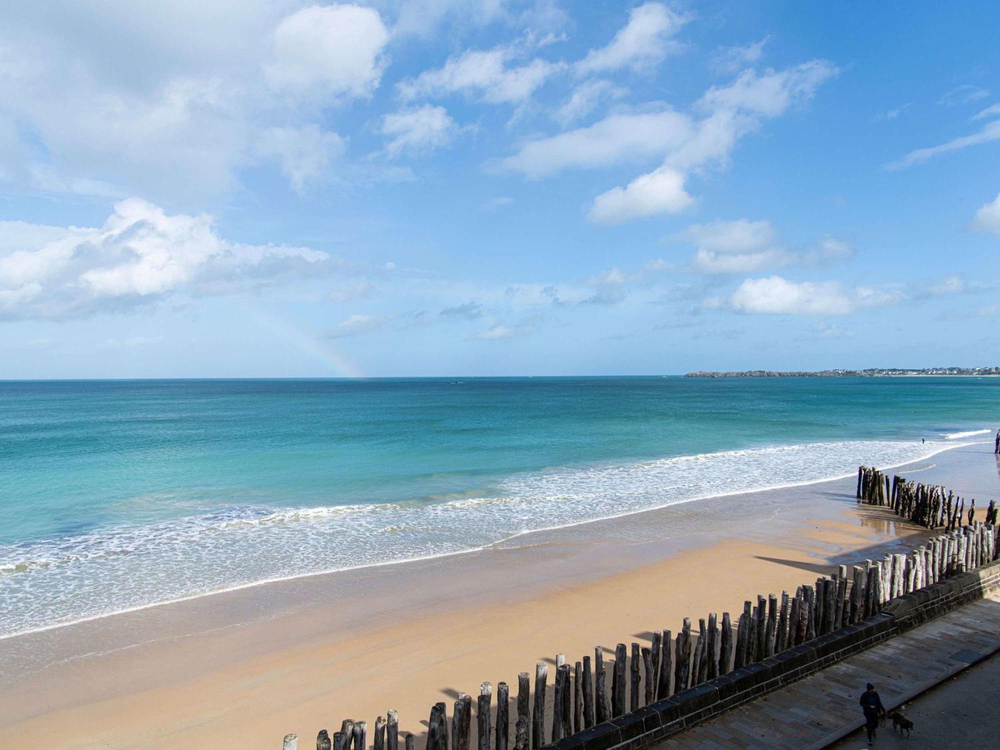 Ibis Saint Malo Plage Exteriör bild